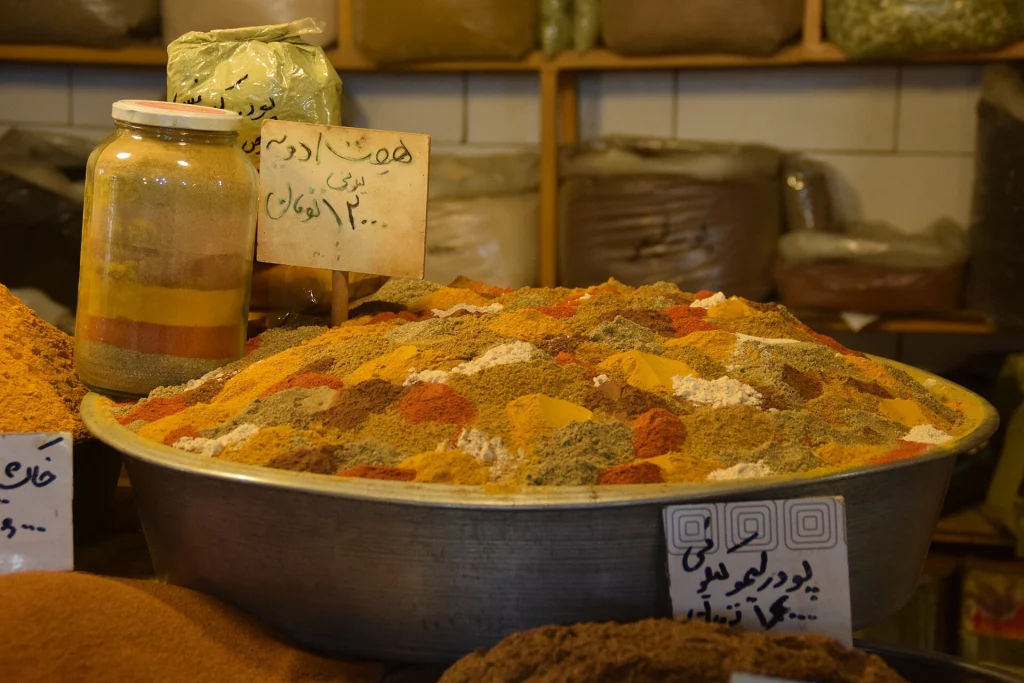 راسته ادویه‌فروشان بازار تاریخی اصفهان